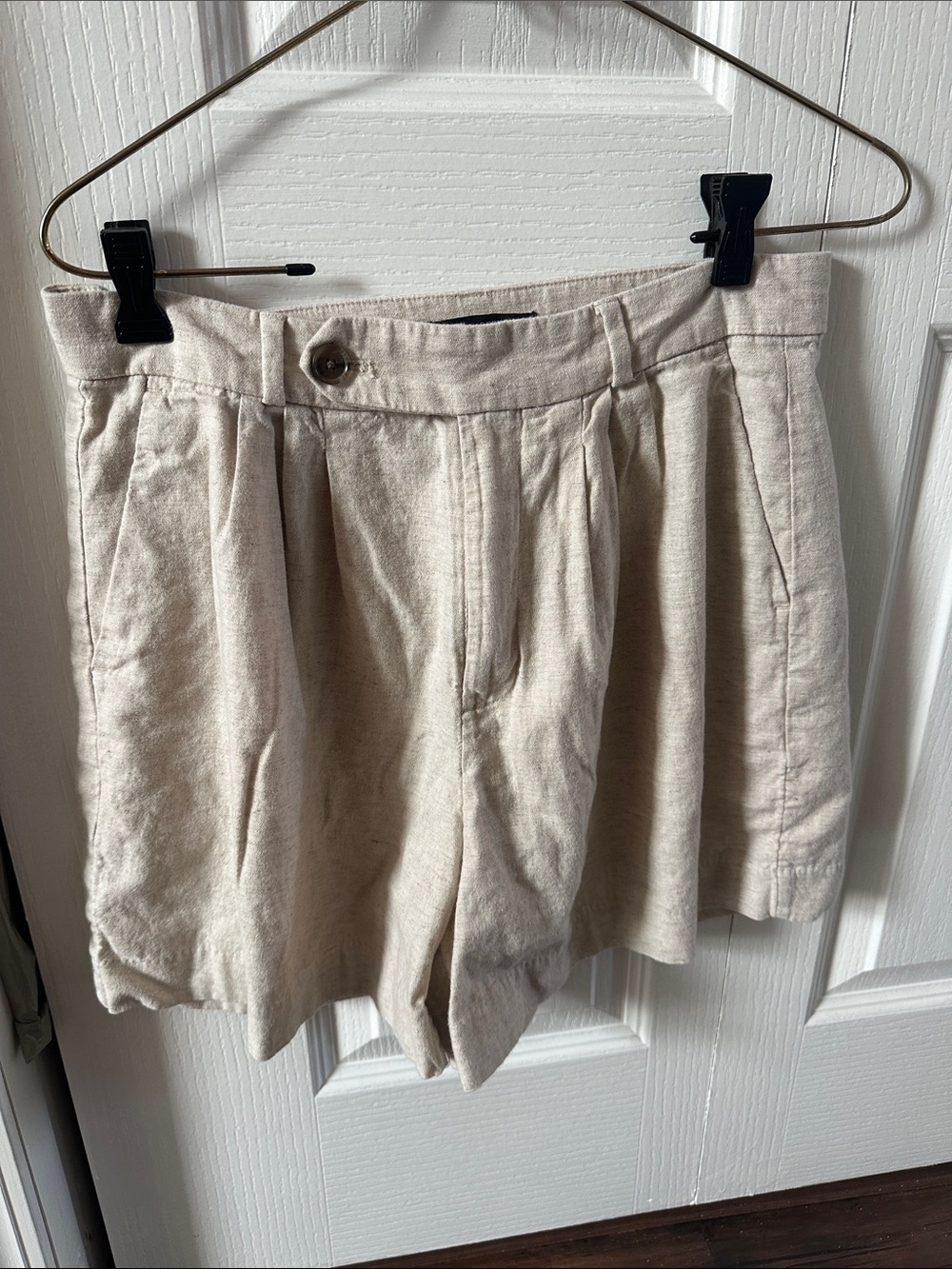 Banana Republic Neutral Pleated Shorts